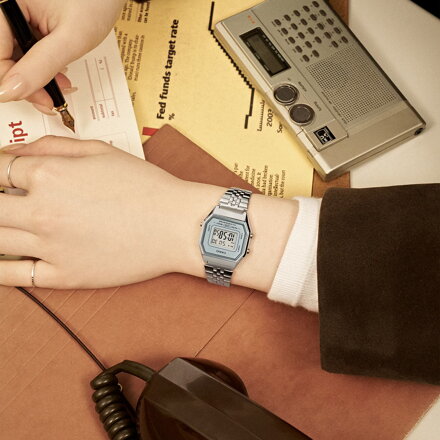 Dámske hodinky Casio Vintage LA680WEA-7EF