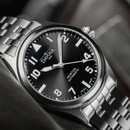 Pánske hodinky Davosa Newton Pilot 161.530.50