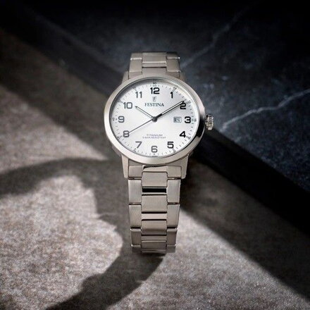 Pánske titánové hodinky Festina 20435/1