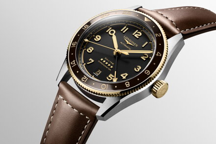 Hodinky Longines Spirit Zulu Time L3.802.5.53.2 (L38025532) 39mm