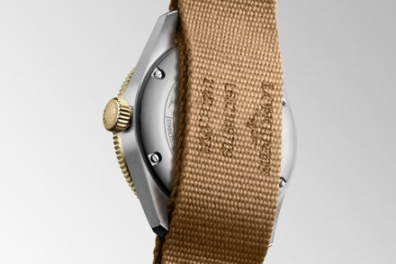 Hodinky Longines Spirit Zulu Time L3.802.5.53.9 (L38025539) 39mm