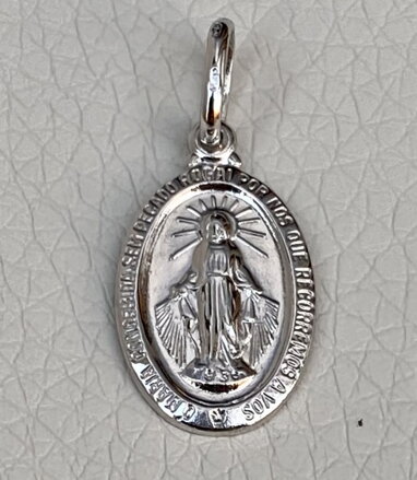 Medailón Panny Márie z bieleho zlata K699Xb