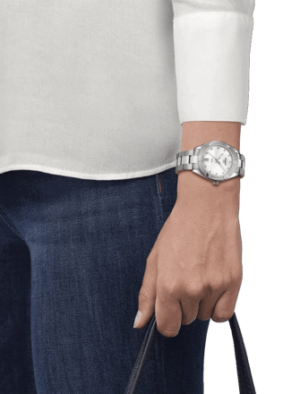 Hodinky TISSOT PR 100 SPORT CHIC T101.910.11.116.00