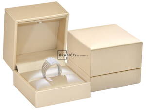 Romantická krabička s LED svetlom na prstienok 