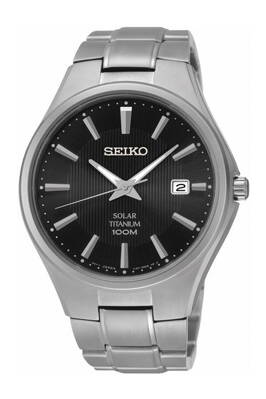 Seiko SNE377P1 na solárny pohon s titánovým púzdrom