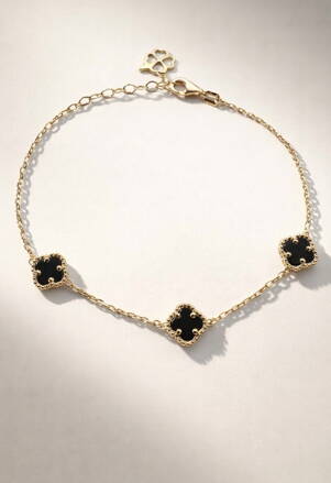 Náramok s čiernymi štvorlístkami  K1680x