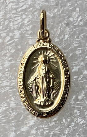 Medailón Panny Márie zo žltého zlata K699Xž